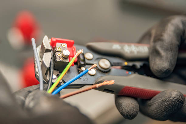 Best Electrical Installation Contractor  in Libertyvle, IL