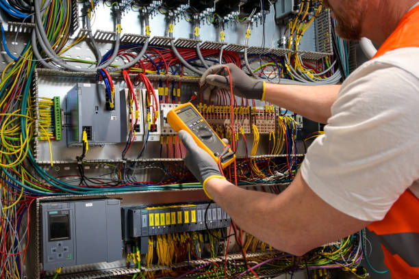 Best Local Electrician Companies  in Libertyvle, IL